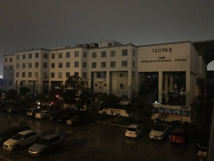 İzmir otogarında elektrik kesintisi