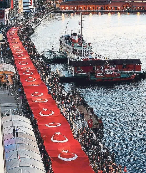 hedef-akdeniz-direnis-izmir-1788807077248.jpeg
