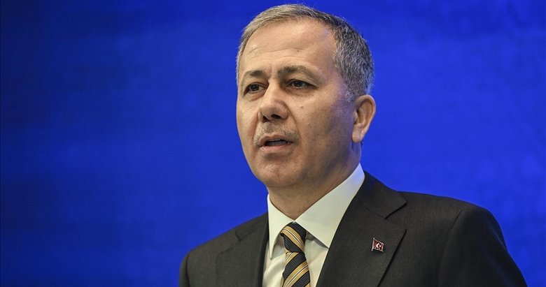 Bakan Yerlikaya’dan İzmir’de trafiği tehlikeye atan sürücüye tepki: Yazık değil mi?