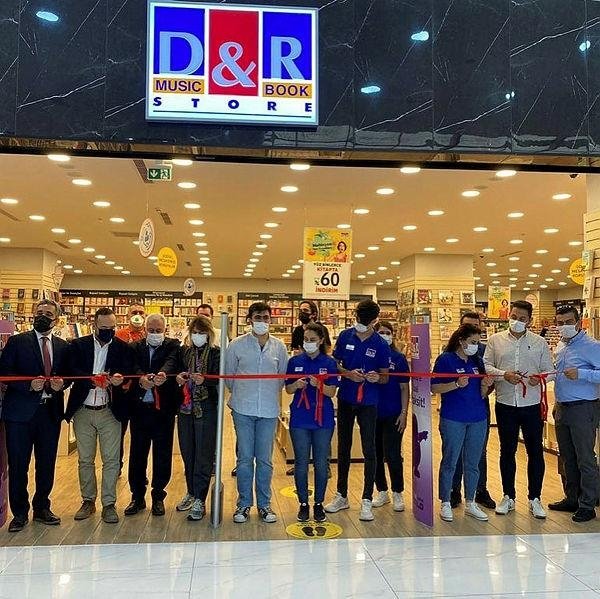 Sabah yazarı Hıncal Uluç’tan dikkat çeken Mardin tespiti: Şimdi D&R açılıyor düşünebilir musunuz?