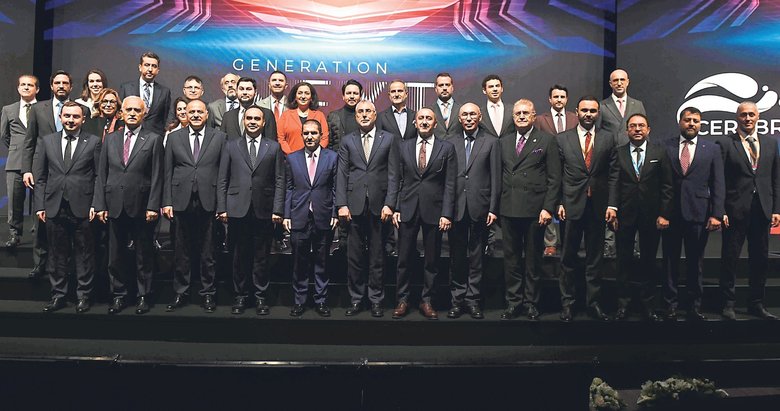 Türkiye’yi veri üssü yapacağız