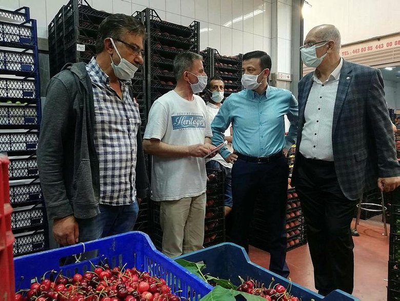 AK Parti’li Hamza Dağ, hal esnafını ziyaret etti! Kılıçdaroğlu'nun o sözlerine tepki