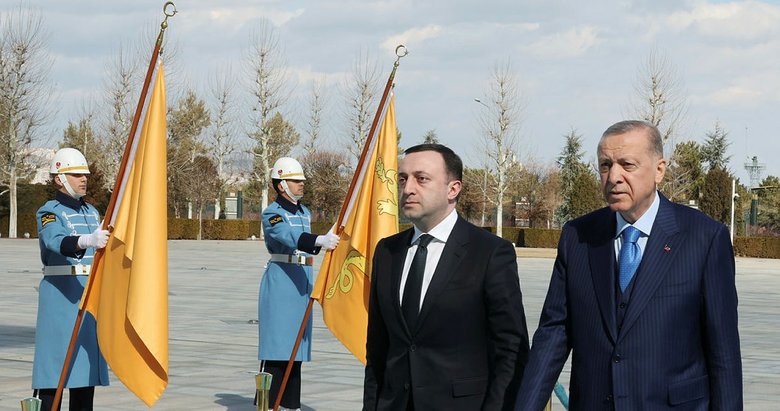 Hemen şimdi yeni Türkiye!