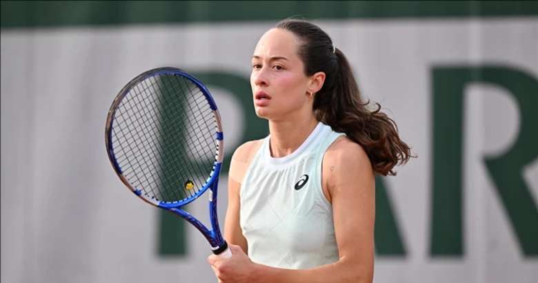 Zeynep Sönmez tarihi eşikte