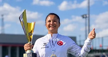 Milaslı Güliz tarih yazdı