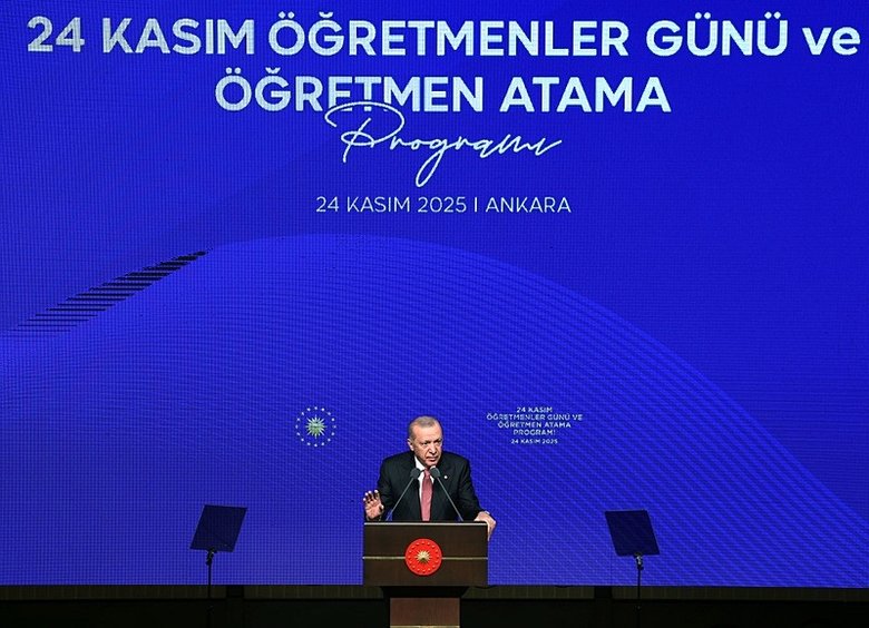 Başkan Erdoğan’dan 24 Kasım Öğretmenler Günü ve Öğretmen Atama Programı’nda önemli mesajlar