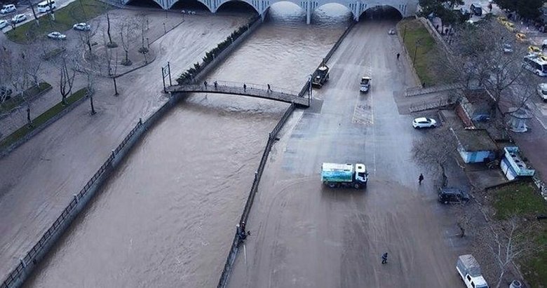 Biga’da taşkının yaraları siliniyor! Bölgedeki son durum havadan görüntülendi