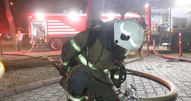 Ege Üniversitesi’nde çıkan yangın korkuttu