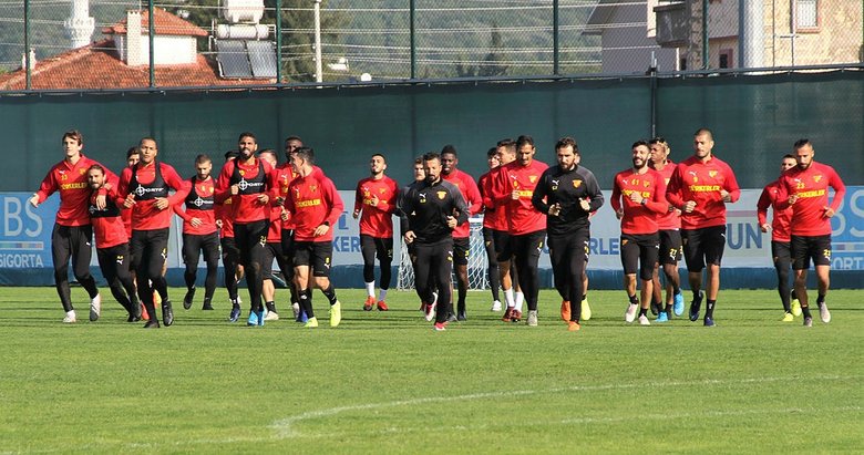 Göztepe kupadaki Fatih Karagümrük maçının hazırlıklarını tamamladı