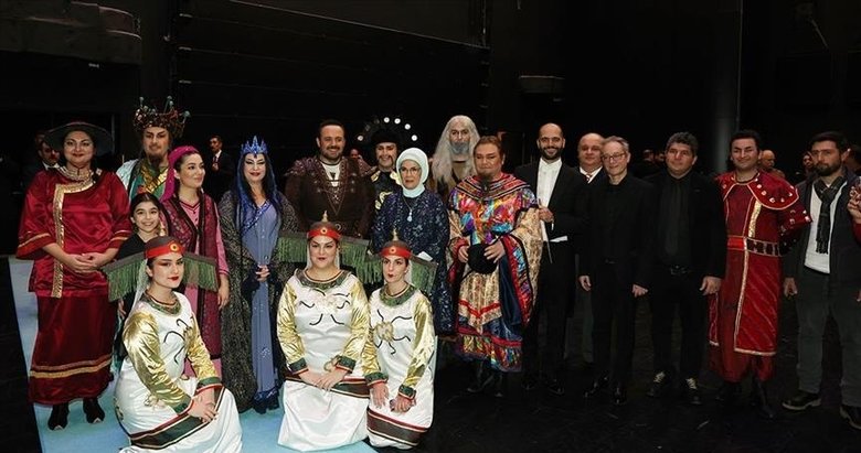 Emine Erdoğan Turandot operasını izledi