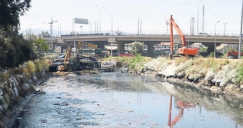 İzmir bu kötü yönetime dur demeli