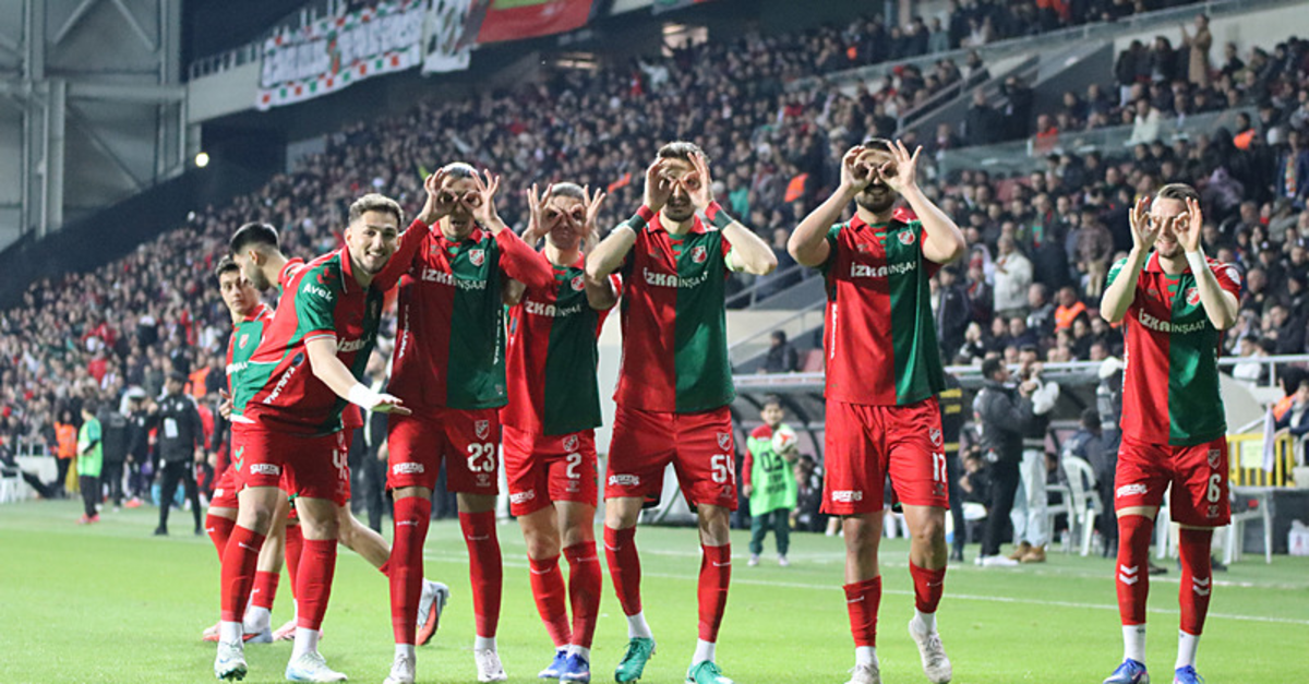 Derbilerin efendisi!