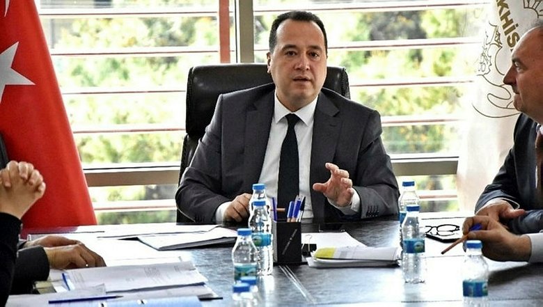 CHP’li belediye başkanı, kendisini eleştiren vatandaşa ‘yüzsüz’ dedi