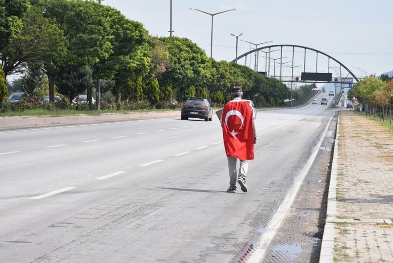 Ankara’ya yürüyen acılı baba, Diyarbakır’daki annelere seslendi: Birlikte kazanacağız