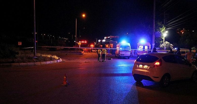 İzmir’de korkunç son! Kazada yola fırlayarak can verdi