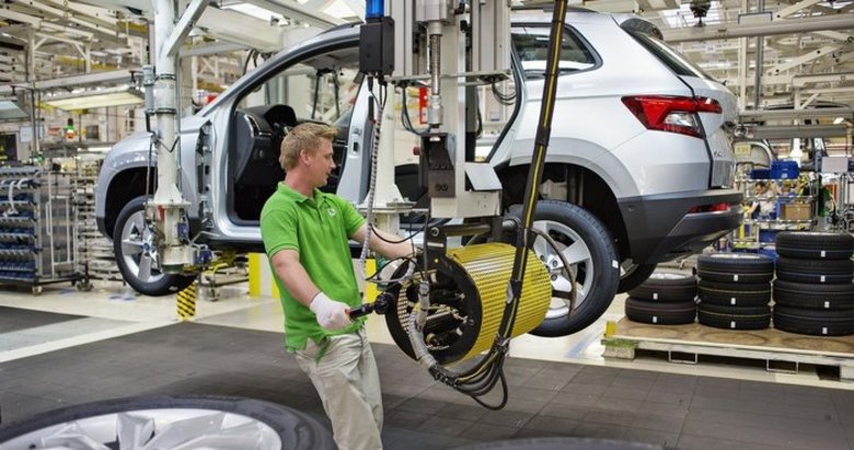 Volkswagen ve Ford Avrupa’daki üretimlerini durduracak