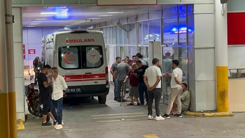 İzmir’de 150 TL’lik borç silahlı kavgaya dönüştü