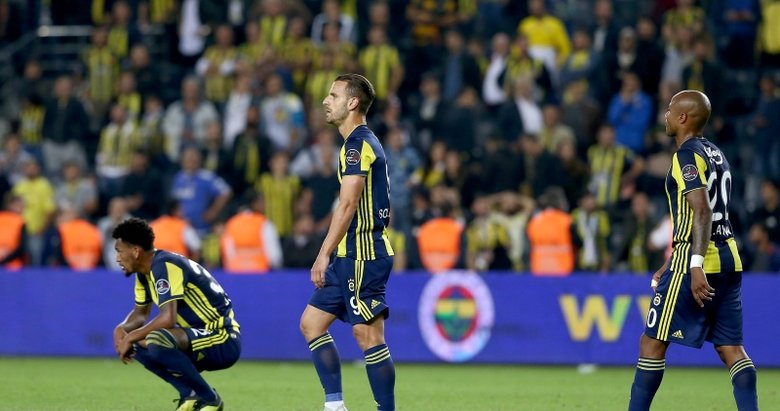 Fenerbahçe’de neler oluyor?
