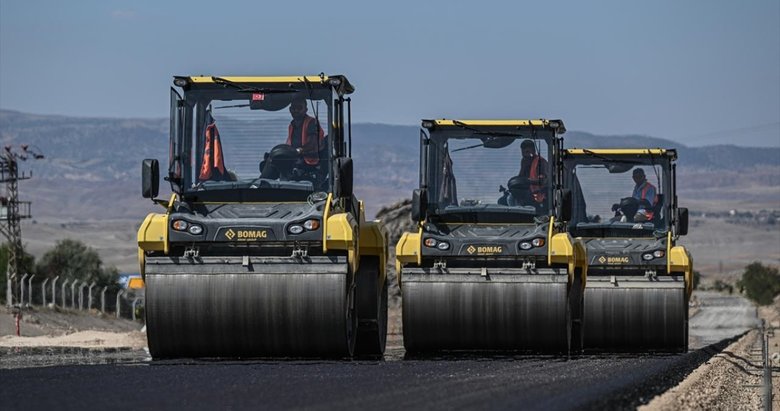 Turizm bölgeleri 2025’te yeni yol projeleriyle kalkınacak