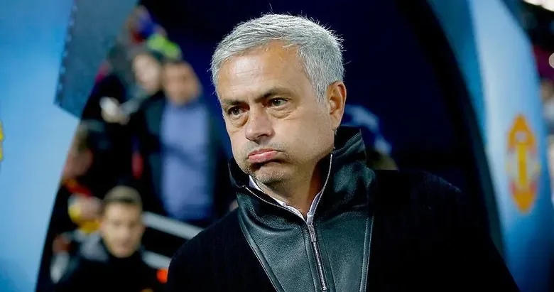 Mourinho derbi sonrası çılgına döndü