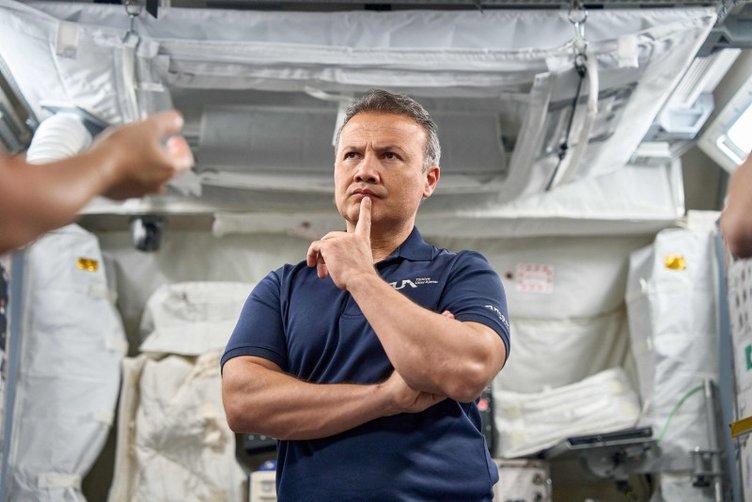 İlk Türk Astronot Alper Gezeravcı kimdir, kaç yaşında, nereli?