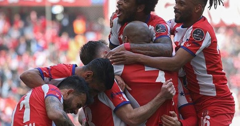 Antalya farklı geçti