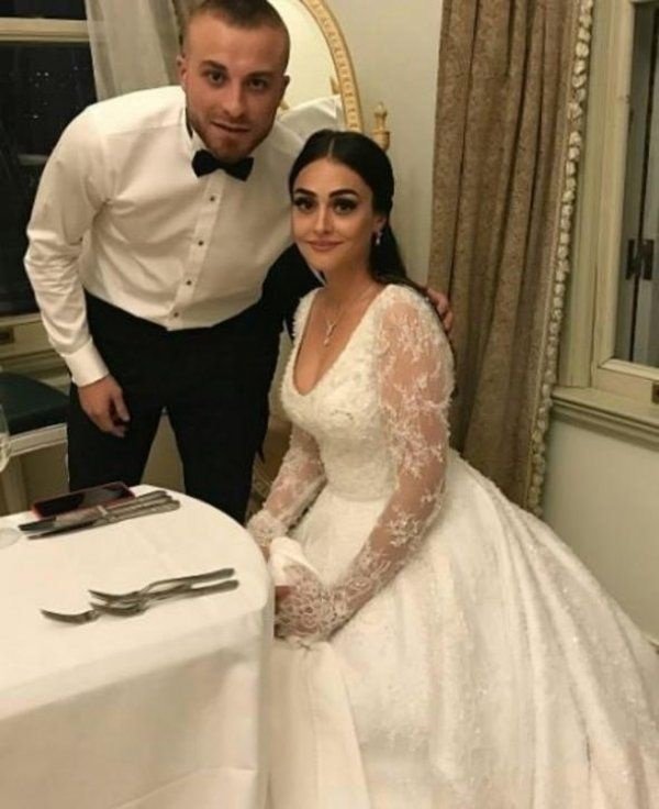 Gökhan Töre ile Esra Bilgiç boşandı - Yaşam Haberleri
