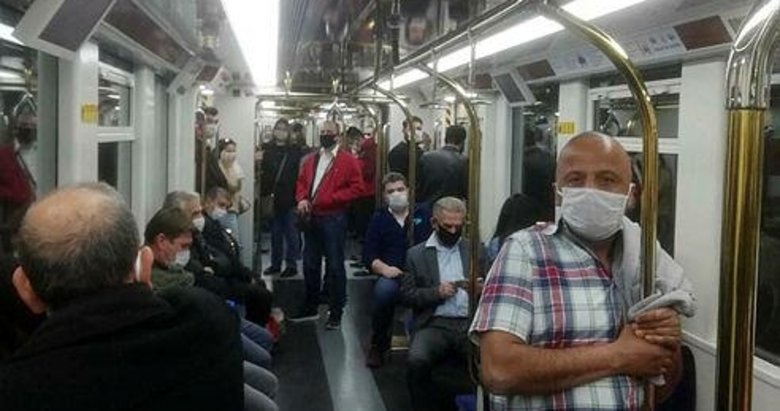 İzmir metrosunda yoğunluk! Vatandaşlar tepki gösterdi
