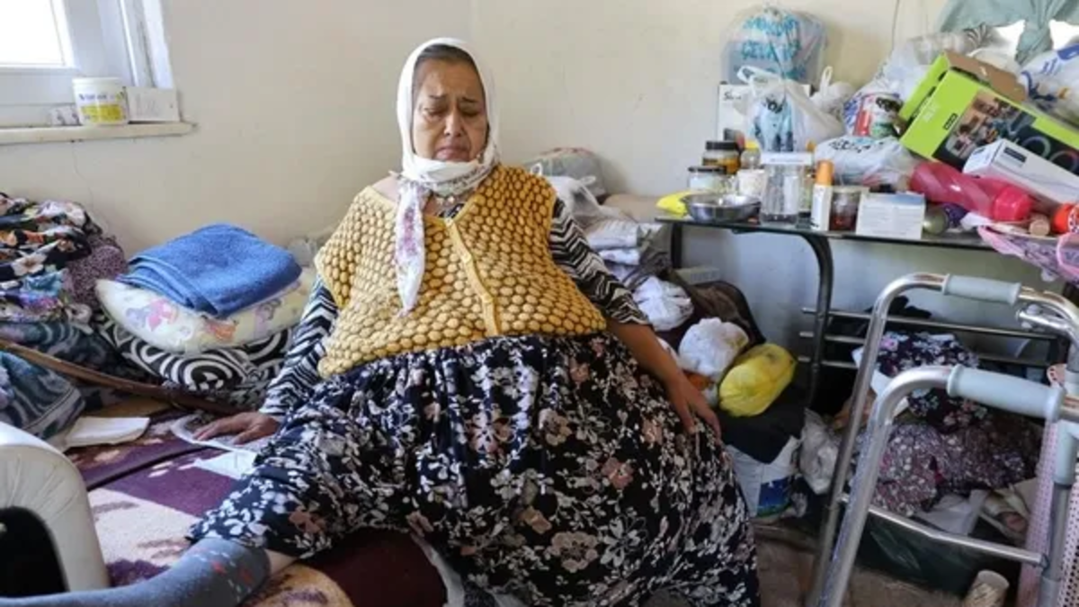 Aydın'da akılalmaz olay! Doktorlar gözlerine inanamadı: Karnından tam 40 kilo çıktı