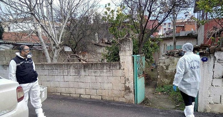 İzmir’de şüpheli ölüm! Yalnız yaşadığı müstakil evinde ölü bulundu