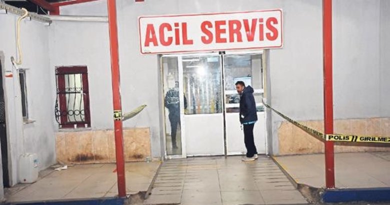 Bıçaklanınca karakola sıgındı