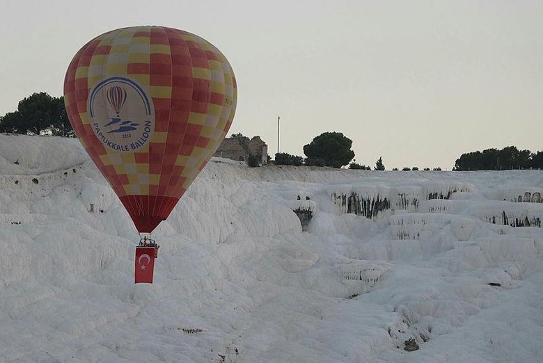 Denizli’de 4 günlük kısıtlamada balon turu yapılabilecek