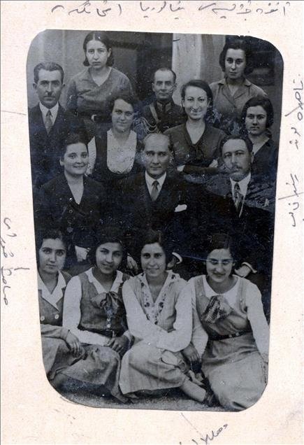 Atatürk’ün arşivlerden çıkan en son fotoğrafları! Hiç görülmemiş 19 Mayıs en güzel Atatürk resimleri