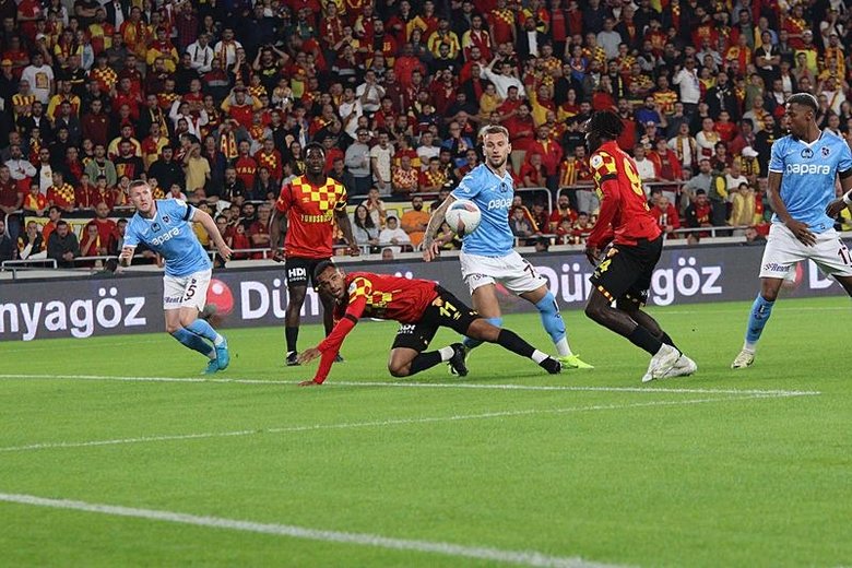 Trabzonspor 1-2 Göztepe | MAÇ SONUCU