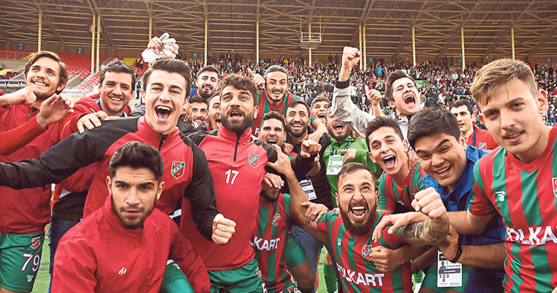 Ay-yıldız kavgası