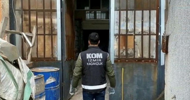 İzmir’de belirlenen adreslere kaçakçılık baskını