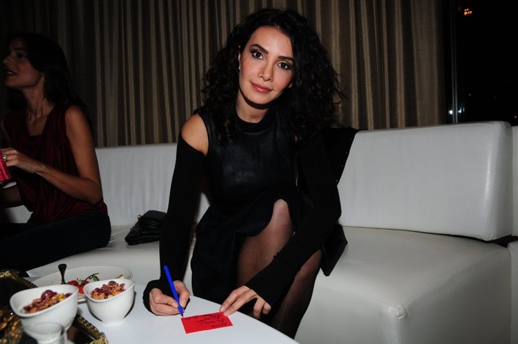 Songül Öden apar topar hastaneye kaldırıldı