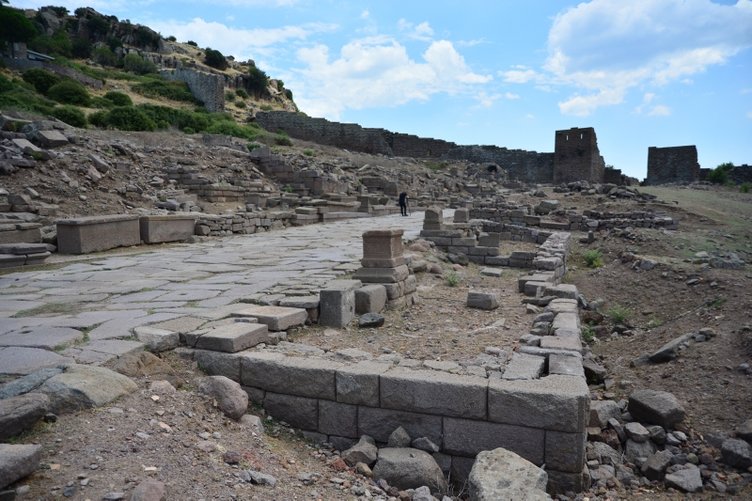 1800’den bu yana kazılan kent: ’Assos’