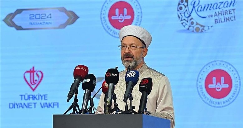 Diyanet İşleri Başkanı Erbaş: Ramazan ayı, umutlarımızın yeniden yeşerdiği kutlu bir mevsimdir