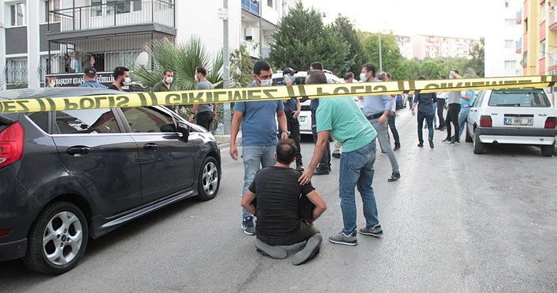 İzmir’de kuaförde koca katliamı! 3 kişiyi vurdu intihar etti