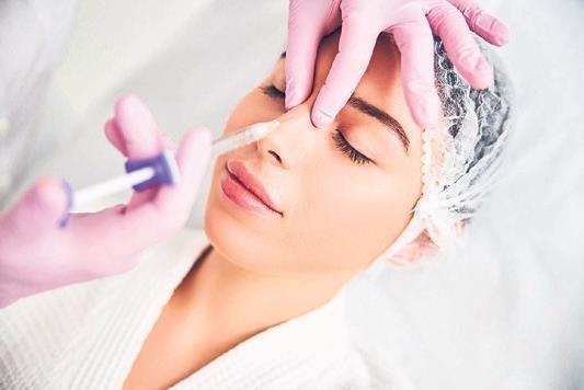 Zamanı geriye sarmak için ameliyata gerek yok