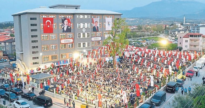 Pamukkale Belediyesi’nin proje okulu dualarla açıldı