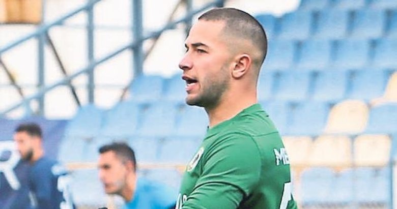 Menemen FK’da Bora’ya kanca