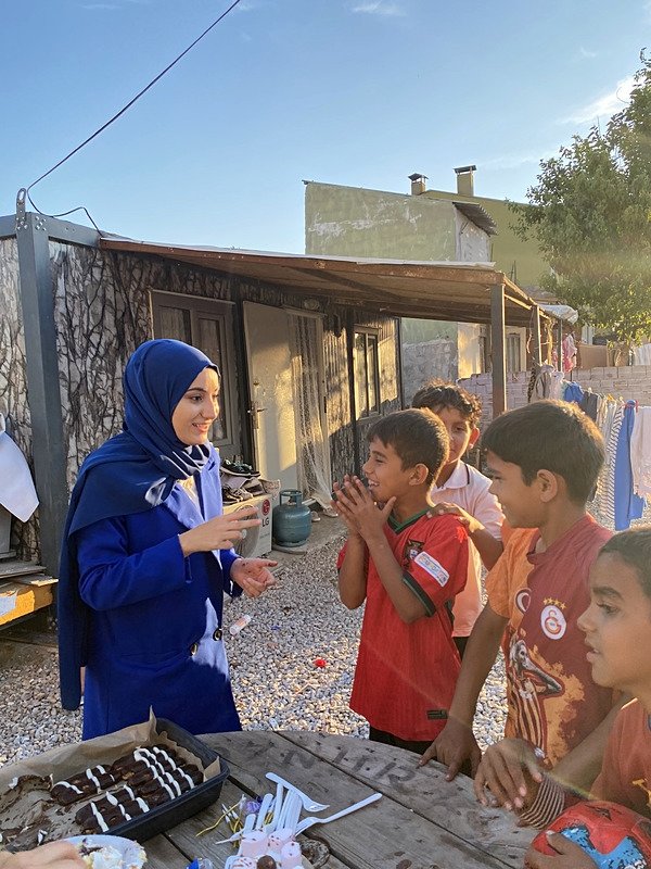 Alkışlar Melisa’ya