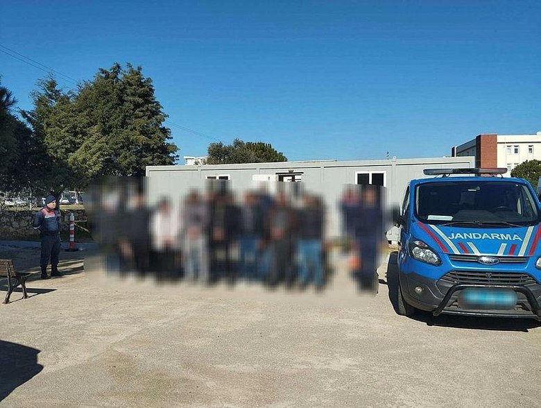 Didim’de makilik alana saklanmışlardı! İnsansız hava aracından kaçamadılar