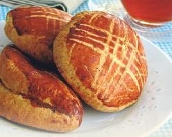 Hızlı kahvaltının adı Poğaça, simit, açma