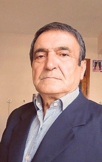 Köpeğe ateş açtı iki kişiyi vurdu