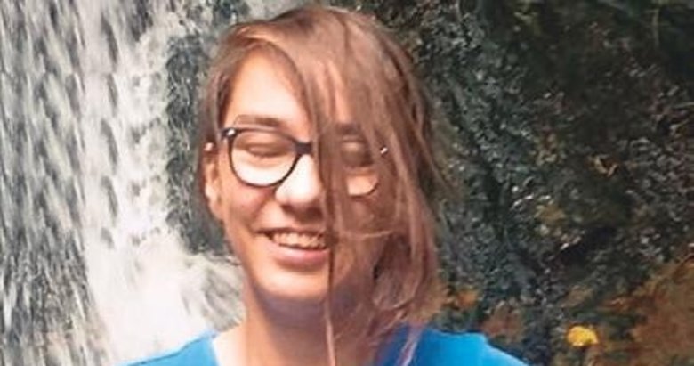 Şimal odasında tüfekle vurulmuş olarak bulundu