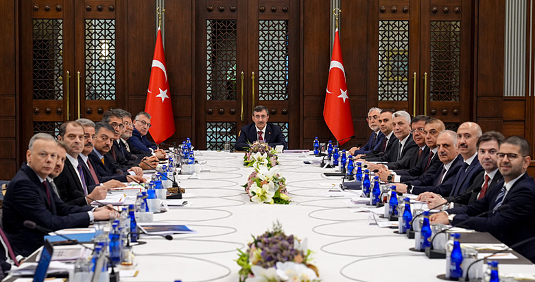 Ekonomi Yönetimi Külliye’de toplandı: Reform adımları hızlandırılacak