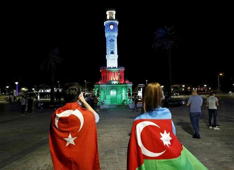 İzmir’den Azerbaycan’a destek!